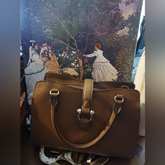 👜CHAPS SATCHEL Women's Hand Bag 👜👛Brown Leather&Silver Hardware.👜 - Picture 1 of 12
